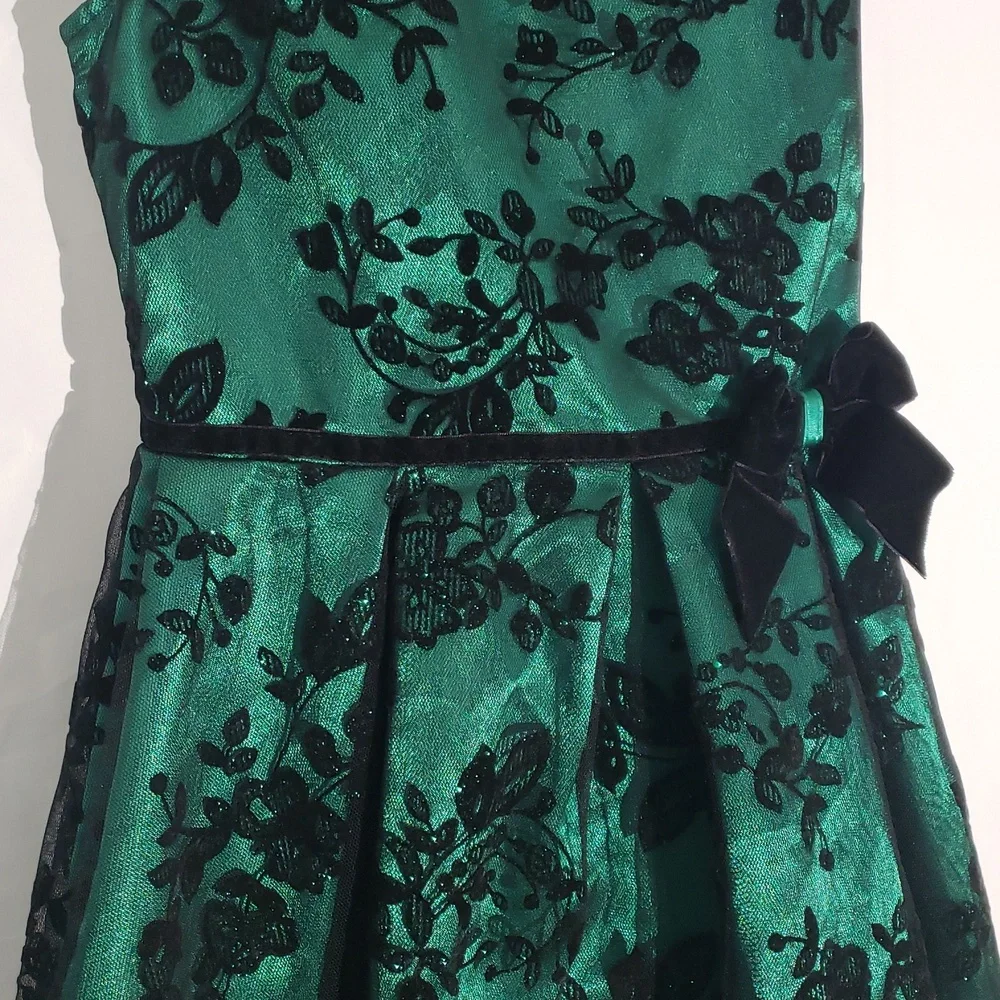 Girl' Elegant Green and Black Holiday Party Dress Size 10 Tulle Petticoat - Picture 5 of 16